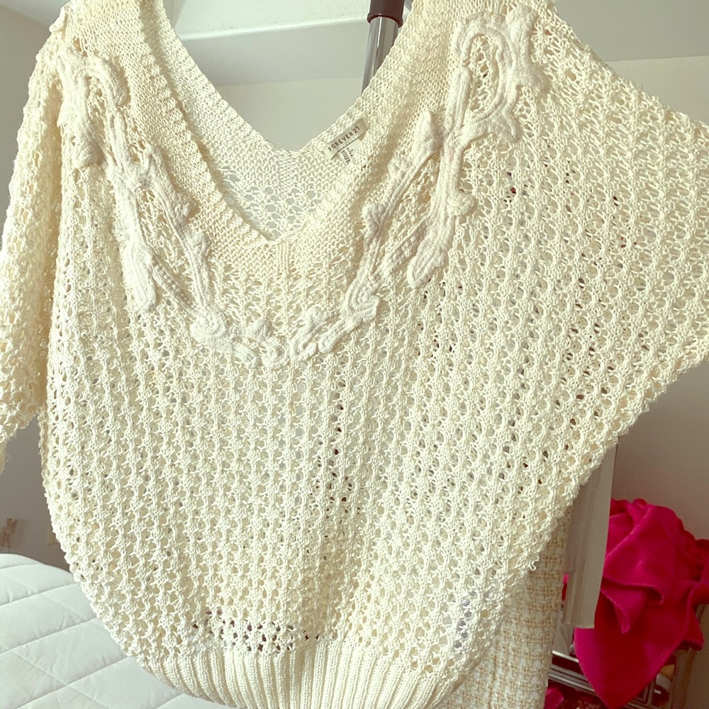 Cream knitted top